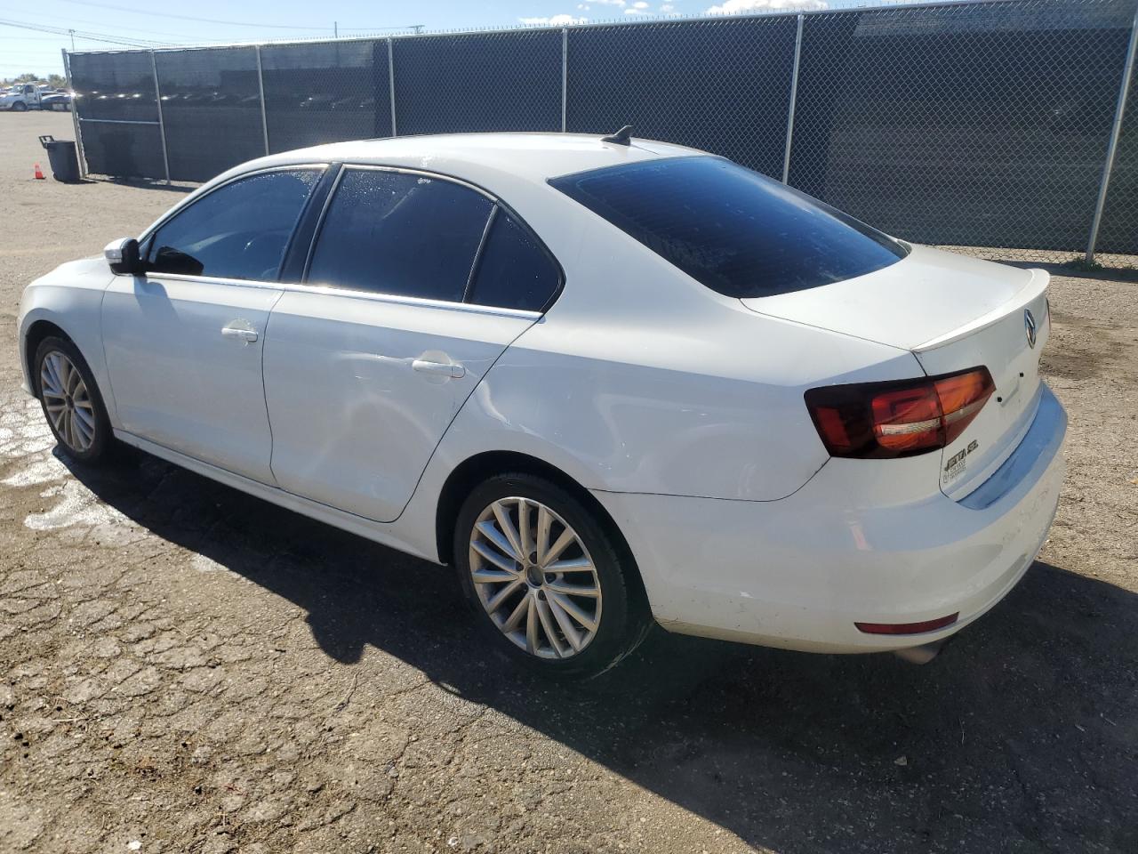 2016 VOLKSWAGEN JETTA — снимка 2