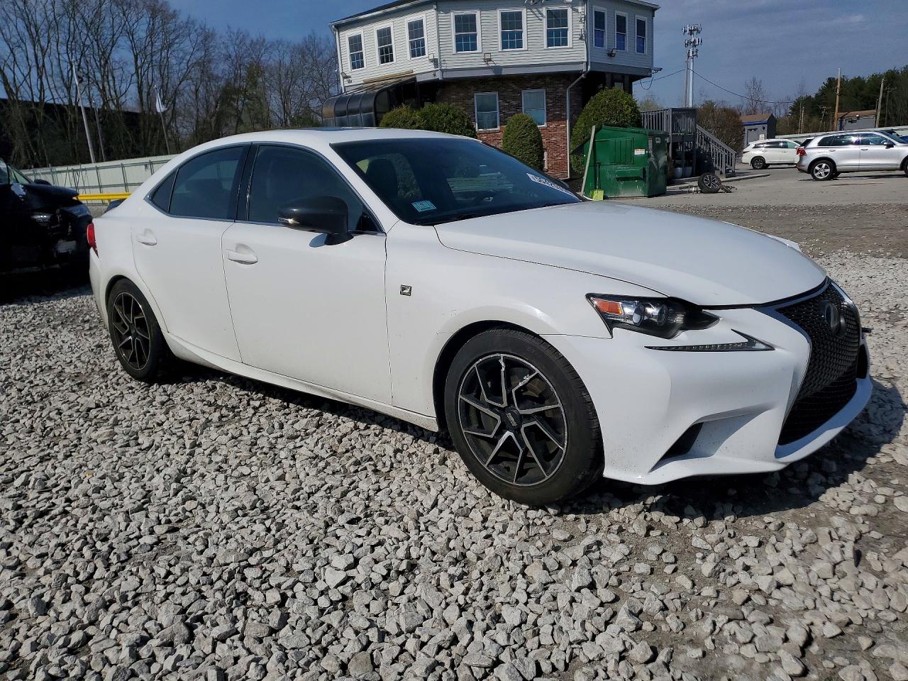 2016 LEXUS IS 300 — снимка 4
