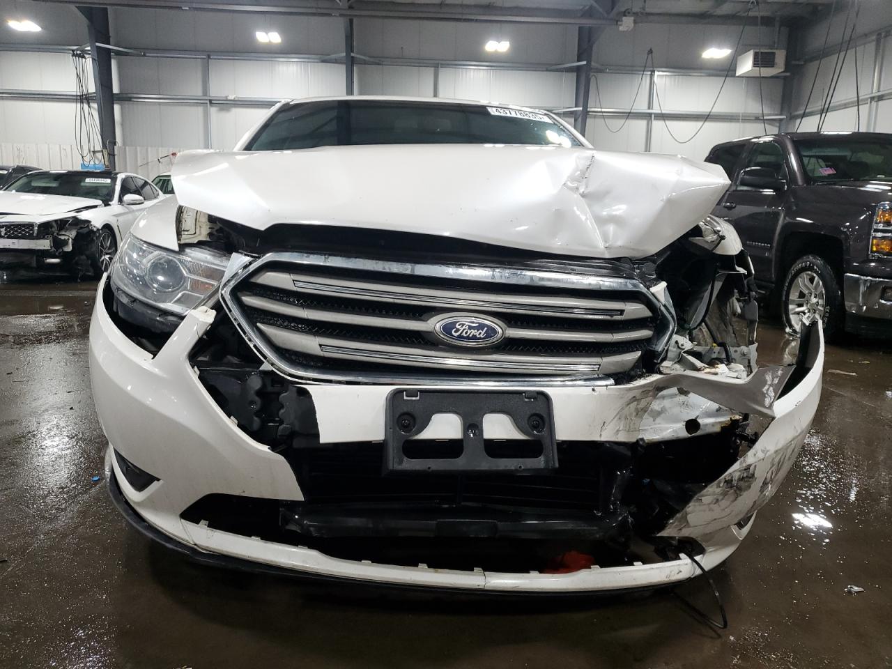 2015 FORD TAURUS SEL — снимка 5