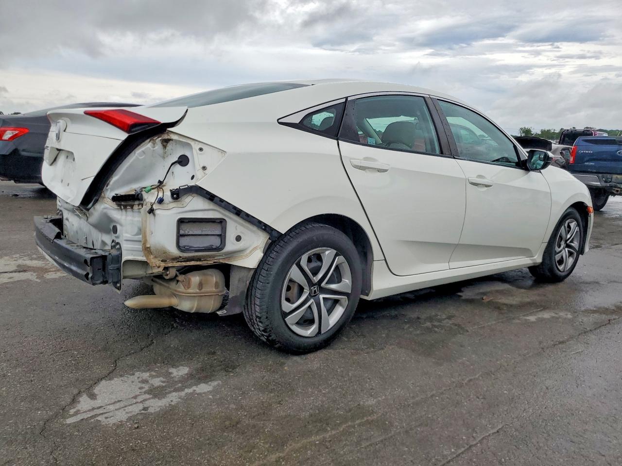 2018 HONDA CIVIC LX — снимка 3