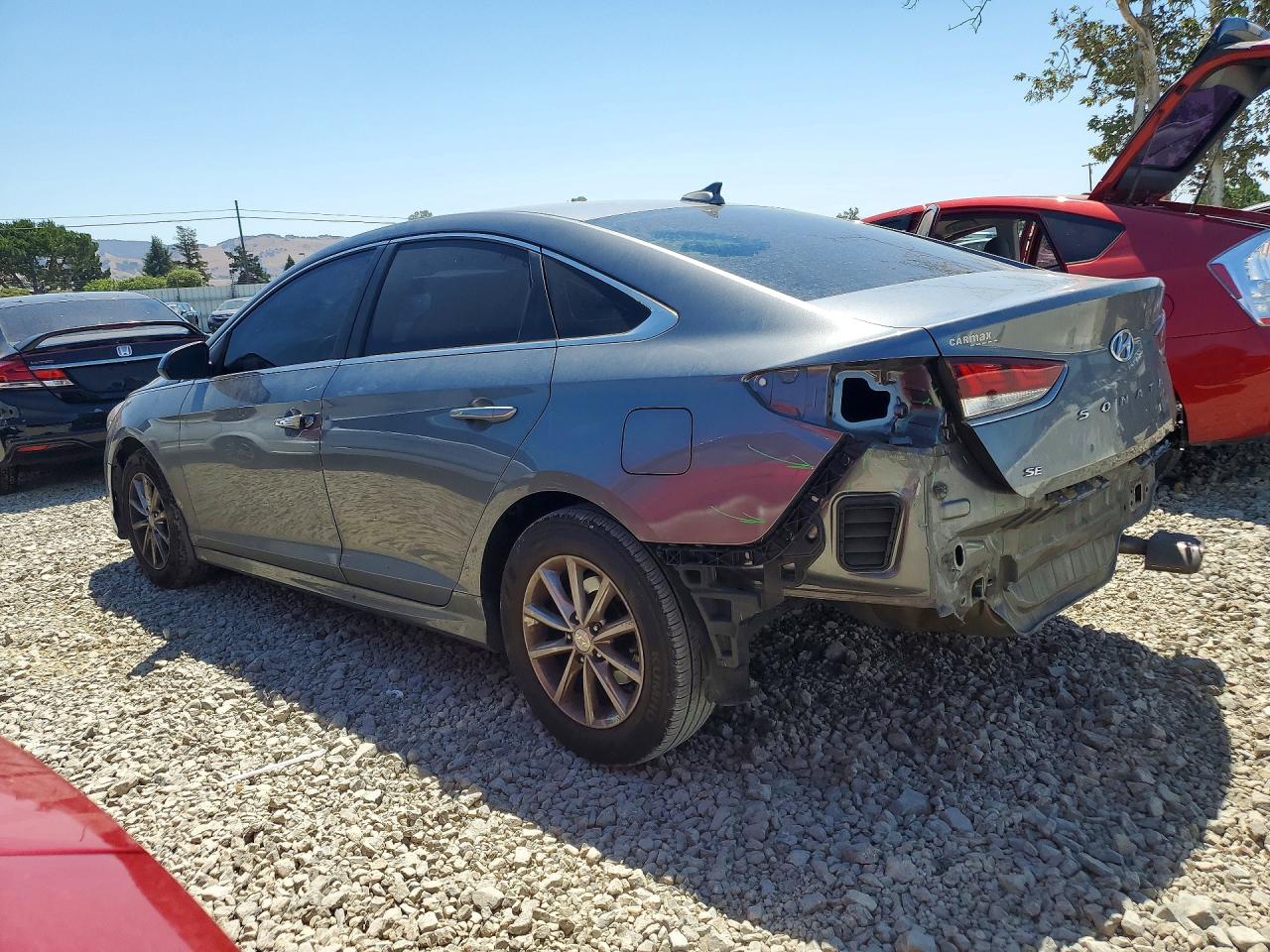 2019 HYUNDAI SONATA SE — снимка 2