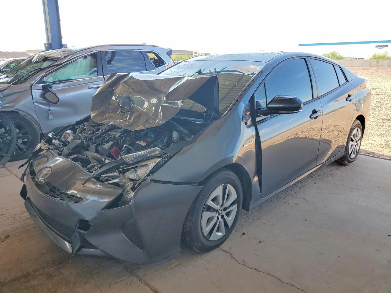 2017 TOYOTA PRIUS FOUR