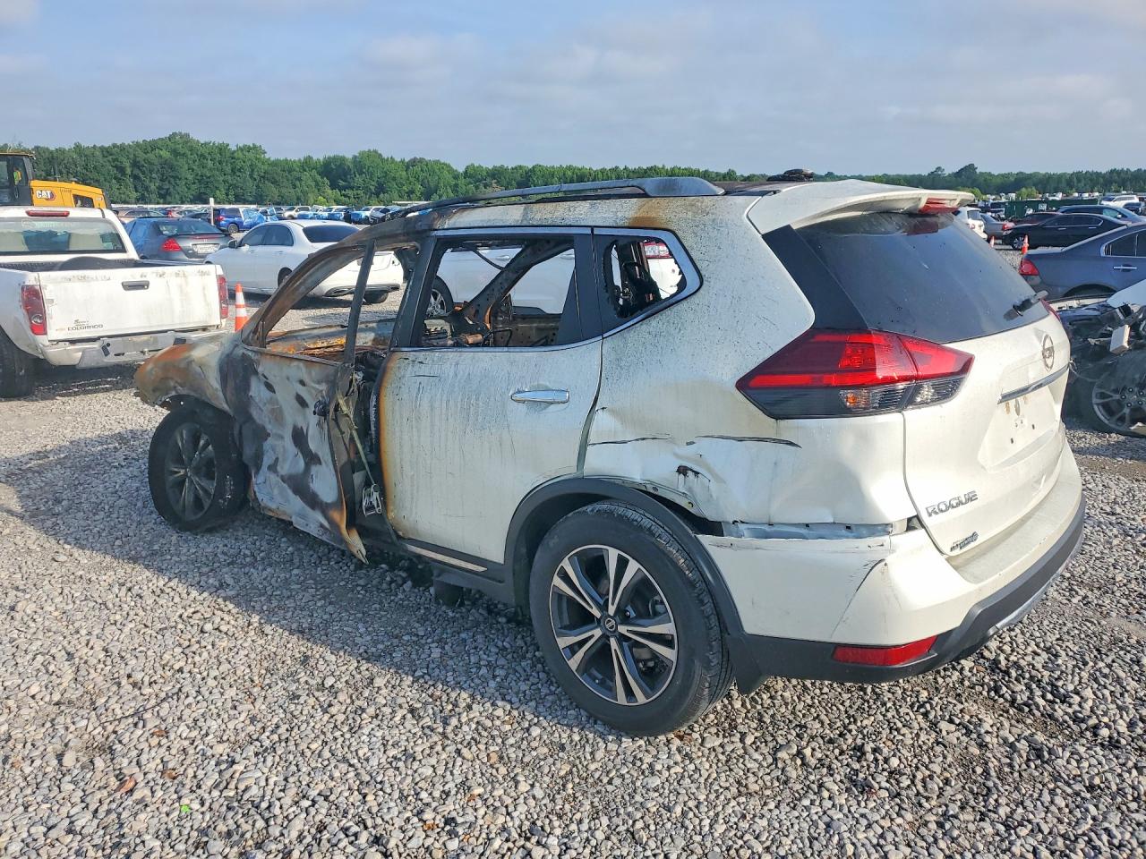 2017 NISSAN ROGUE — снимка 2