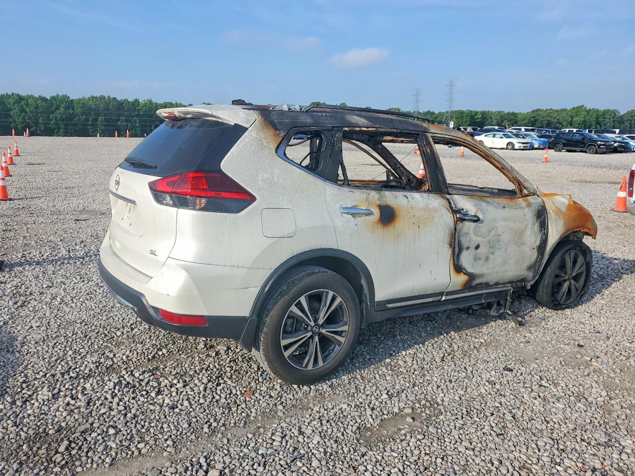 2017 NISSAN ROGUE — снимка 3
