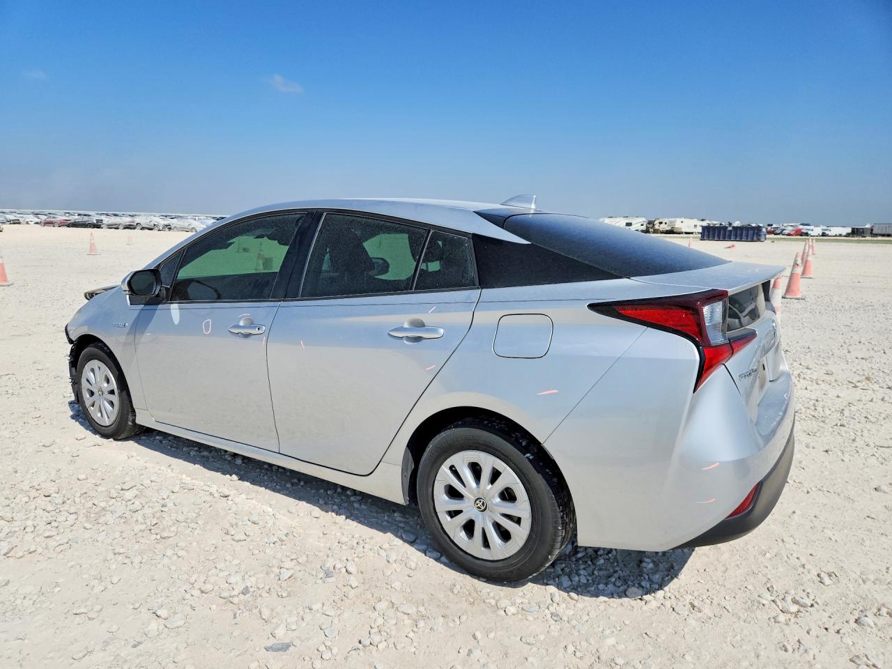 2022 TOYOTA PRIUS L ECO — снимка 2