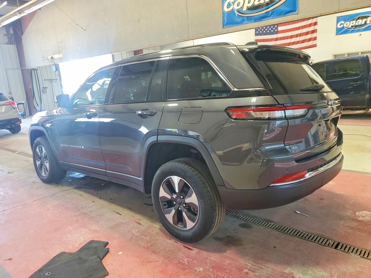 2024 JEEP GRAND CHEROKEE LIMITED 4XE — снимка 2