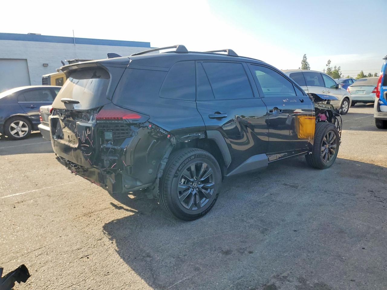 2026 TOYOTA RAV4 XLE PREMIUM — снимка 3