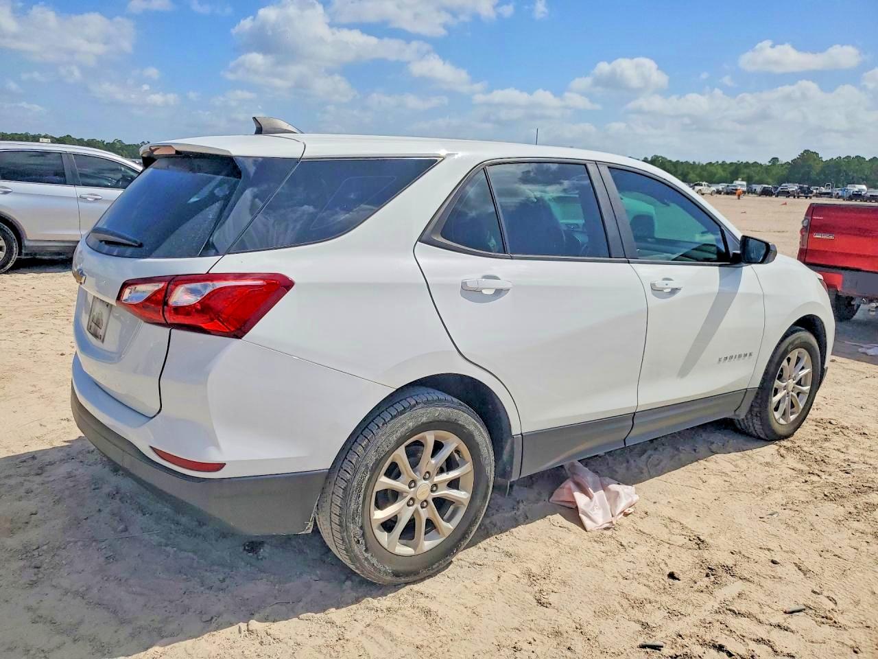 2020 CHEVROLET EQUINOX LS — снимка 5