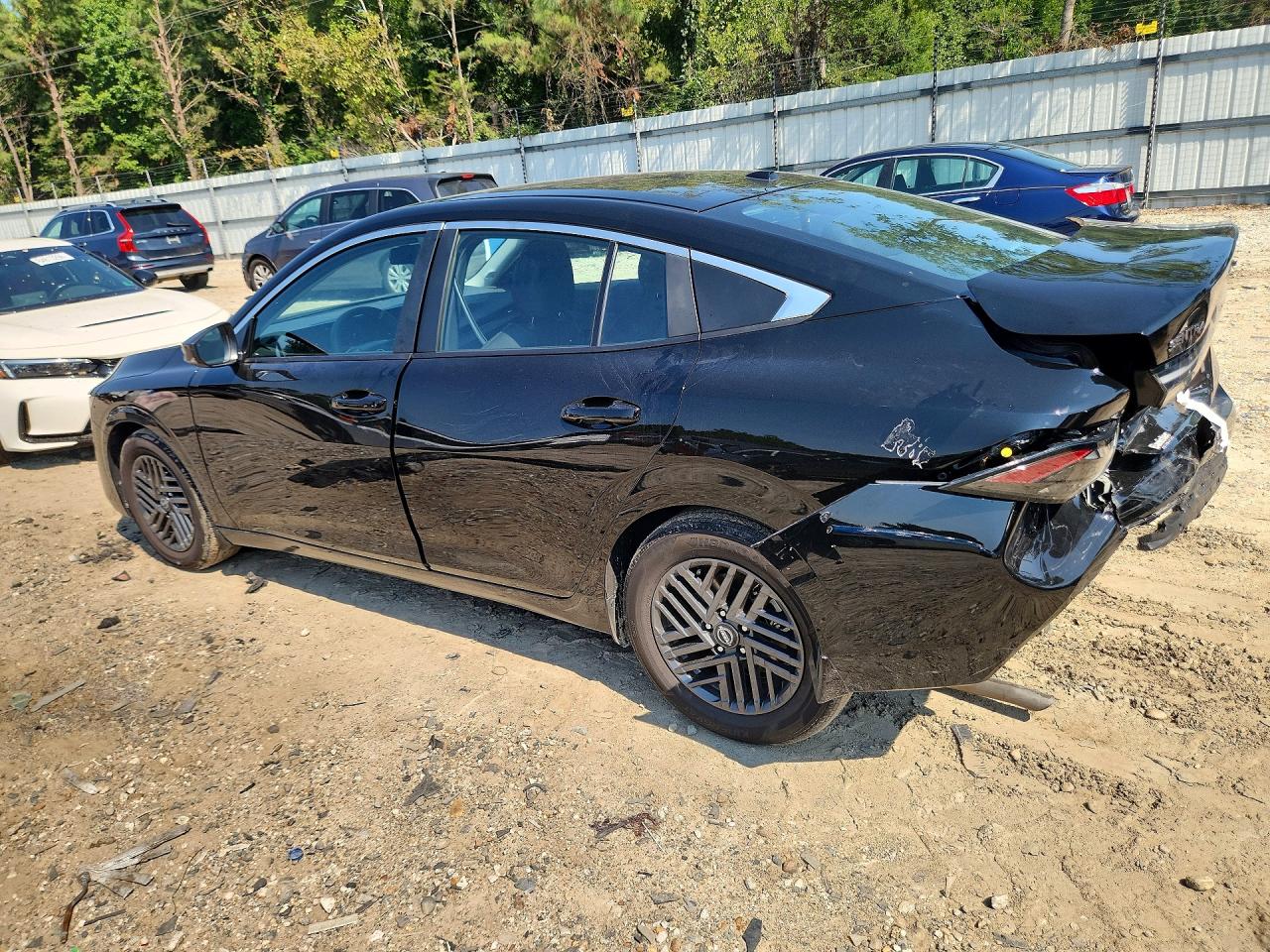 2026 NISSAN SENTRA SV — снимка 2