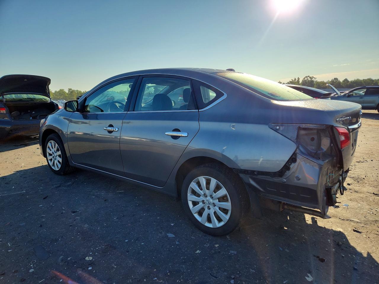 2017 NISSAN SENTRA SV — снимка 2