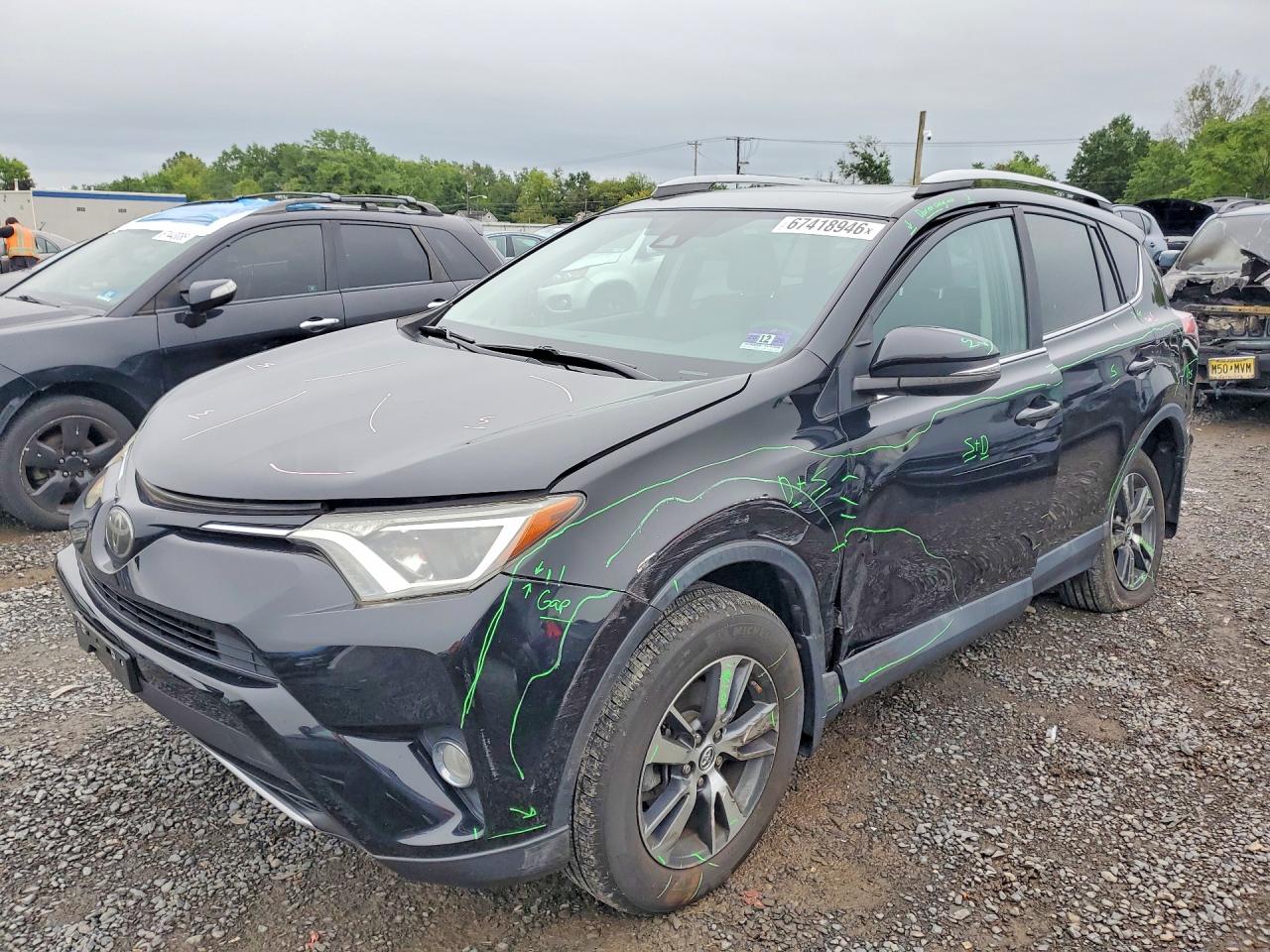 2018 TOYOTA RAV4 XLE