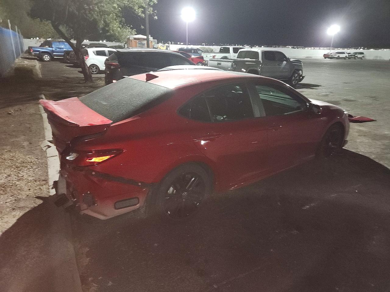 2025 TOYOTA CAMRY SE — снимка 3