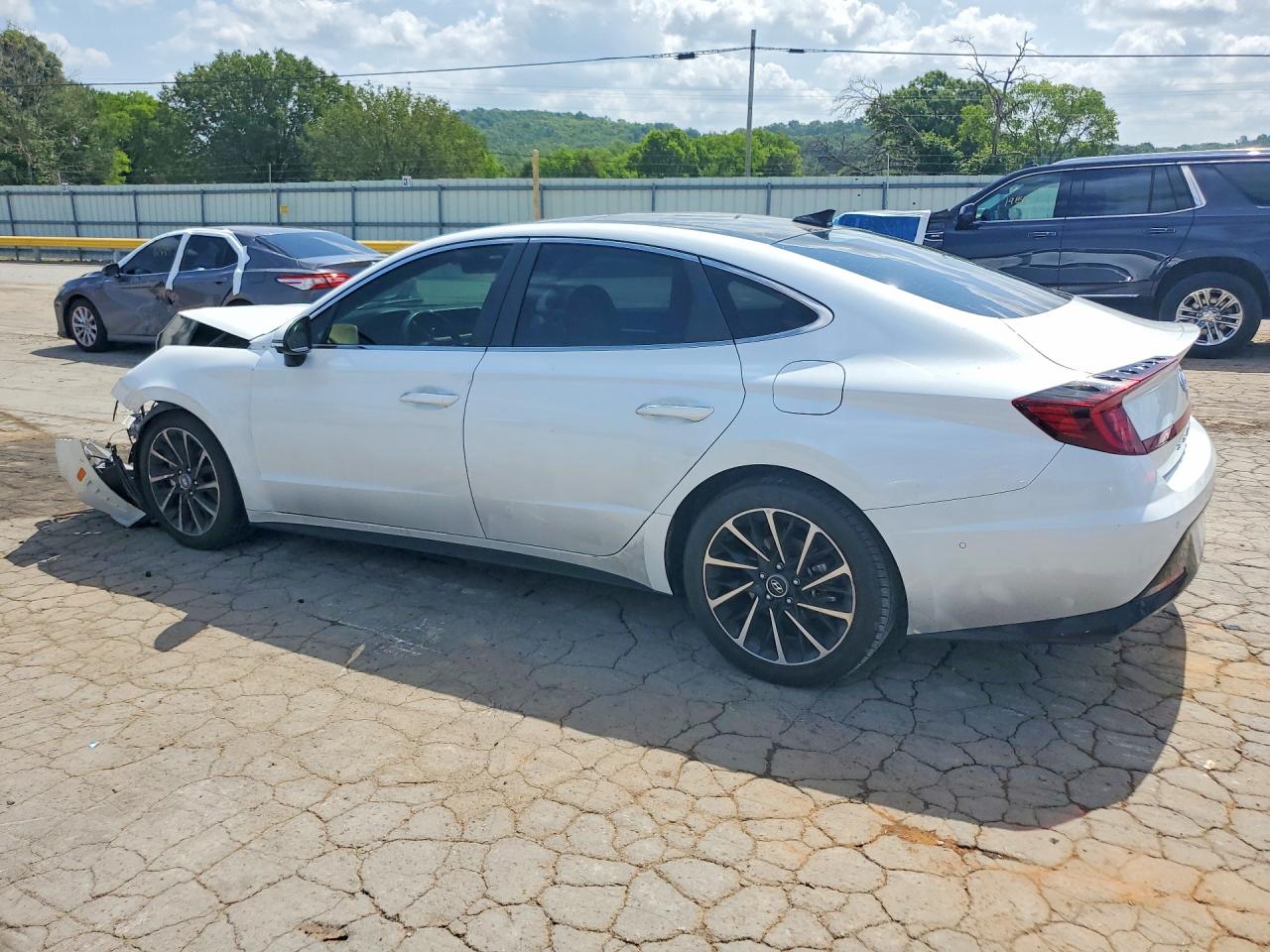 2021 HYUNDAI SONATA LIMITED — снимка 2