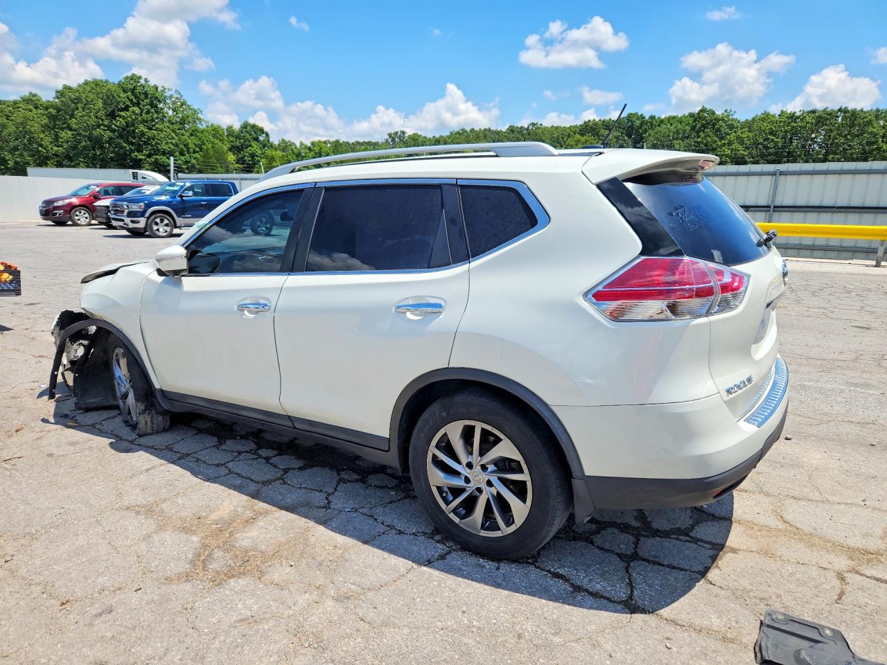 2015 NISSAN ROGUE SL — снимка 2