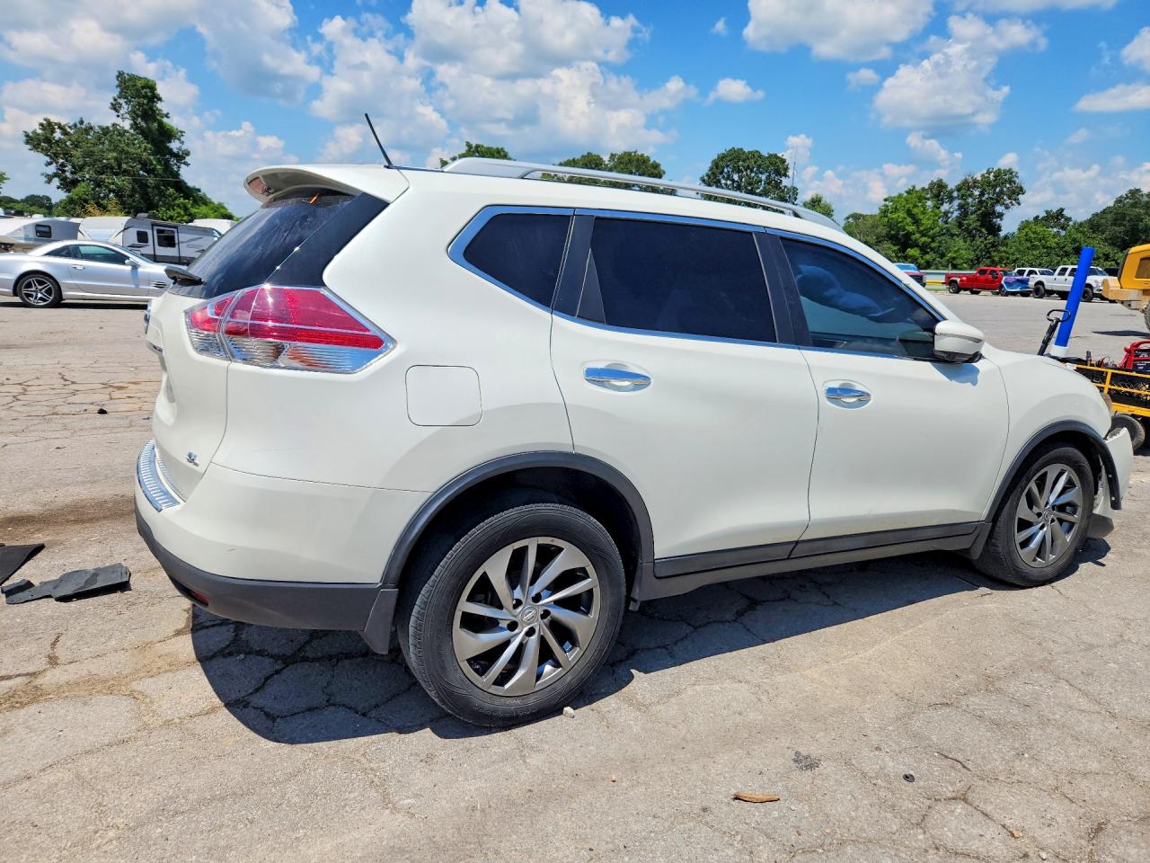 2015 NISSAN ROGUE SL — снимка 3