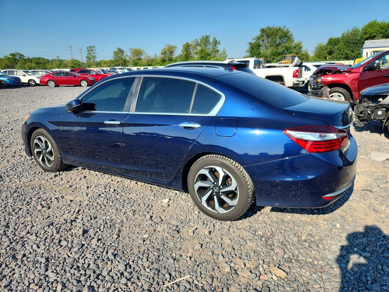 2017 HONDA ACCORD EXL — снимка 2