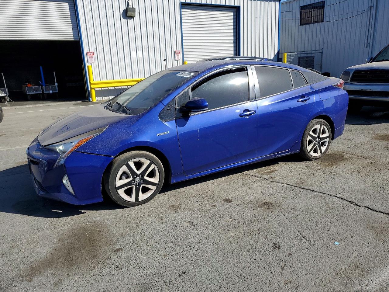 2016 TOYOTA PRIUS THREE TOURING
