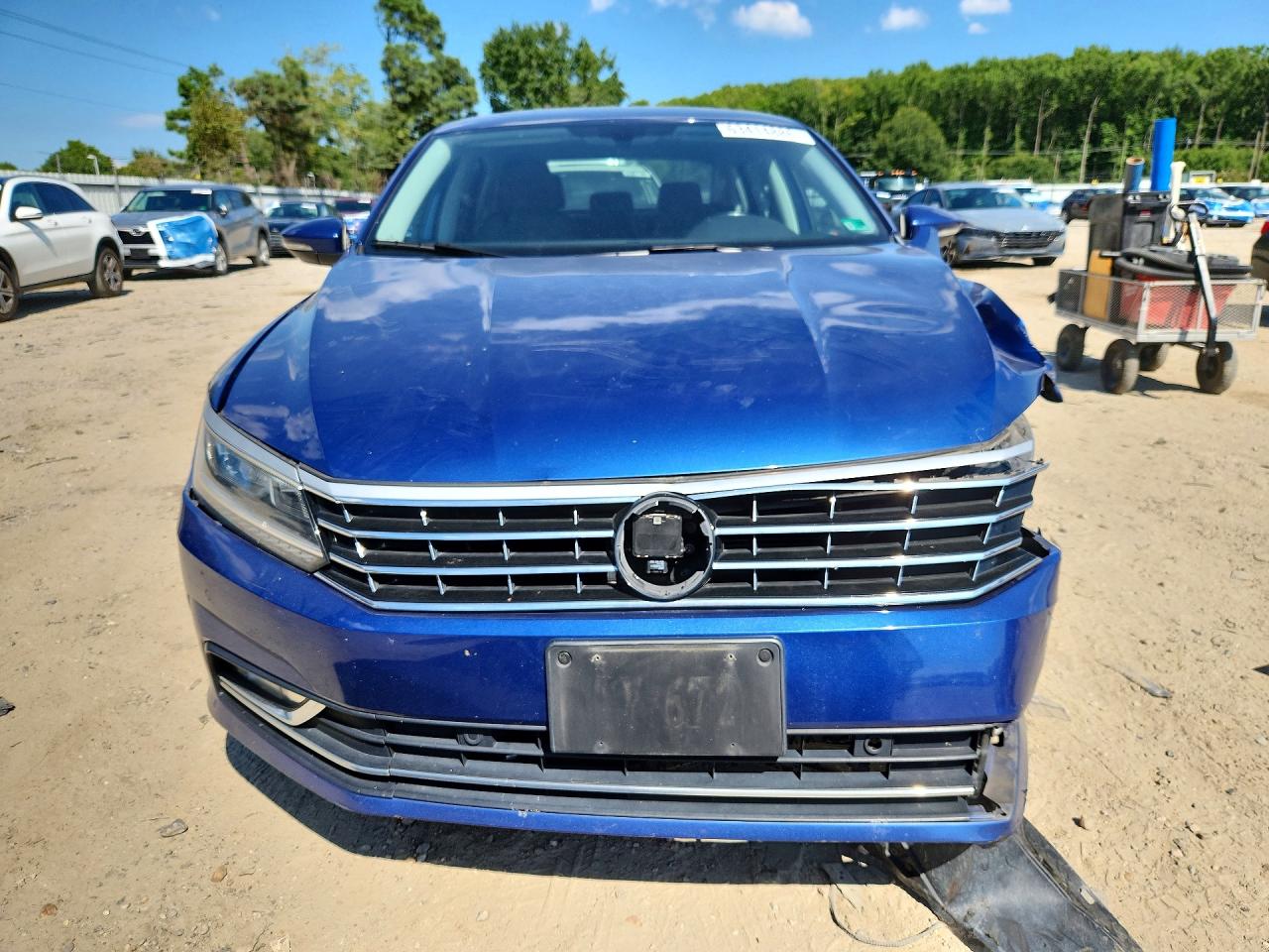2017 VOLKSWAGEN PASSAT SE — снимка 5