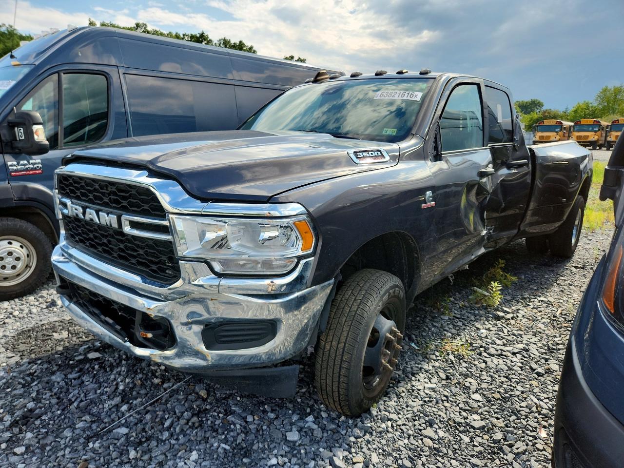 2024 RAM 3500 TRADESMAN