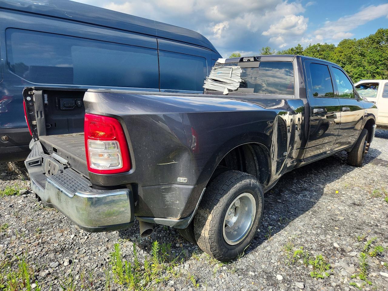 2024 RAM 3500 TRADESMAN — снимка 3