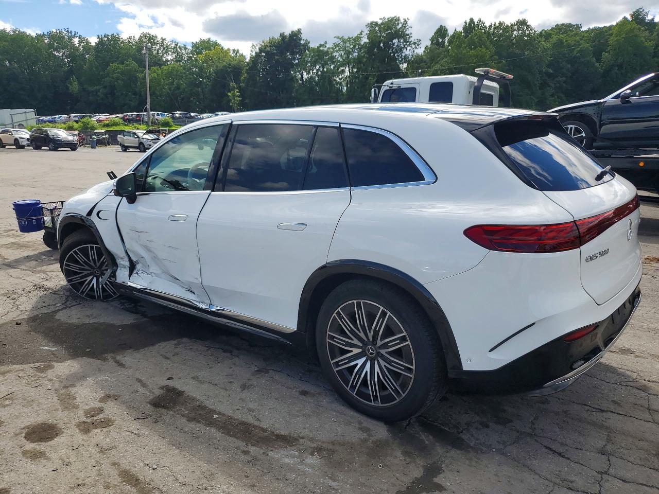 2023 MERCEDES-BENZ EQS SUV 580 4MATIC — снимка 2
