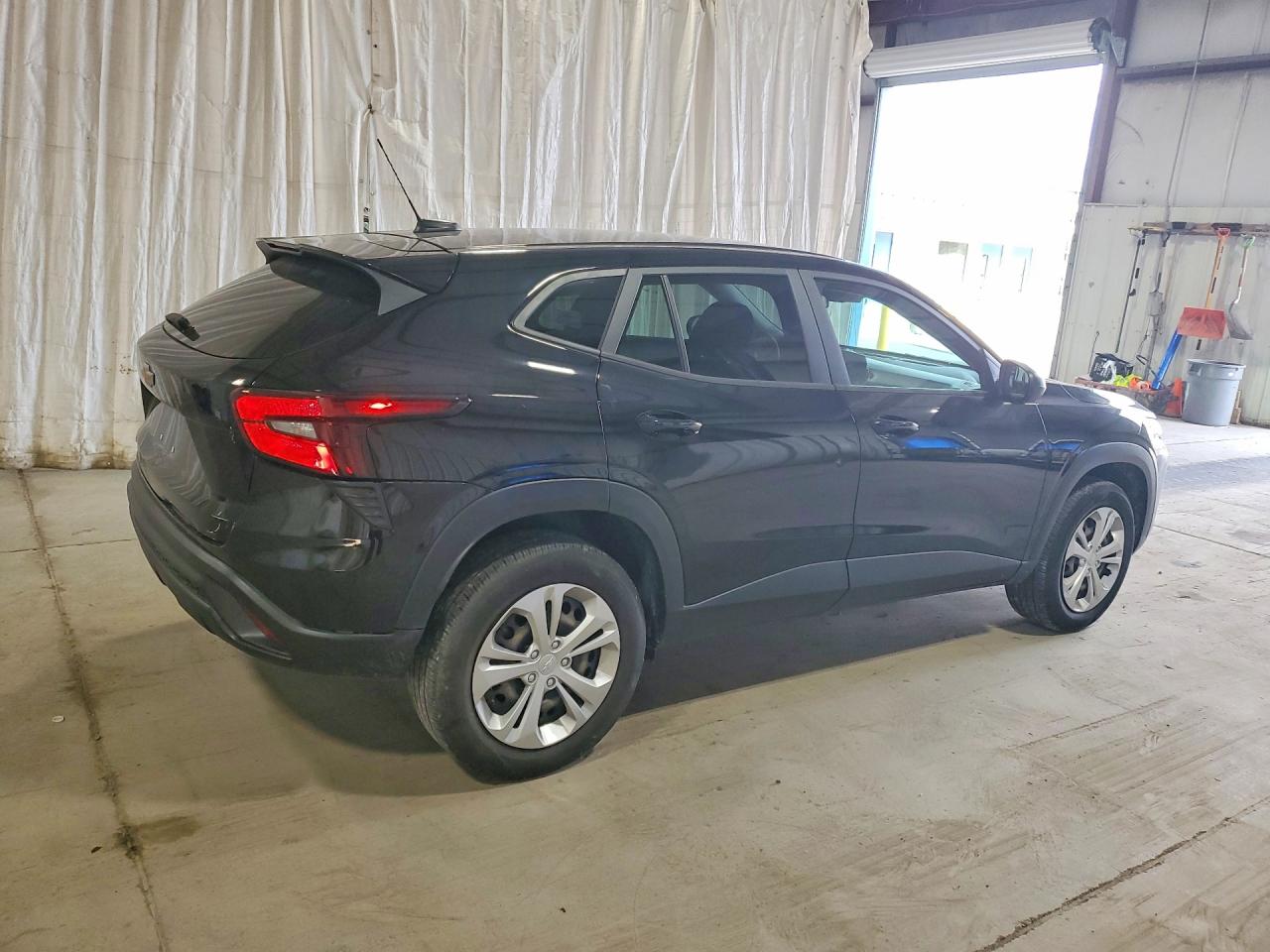 2024 CHEVROLET TRAX LS — снимка 3