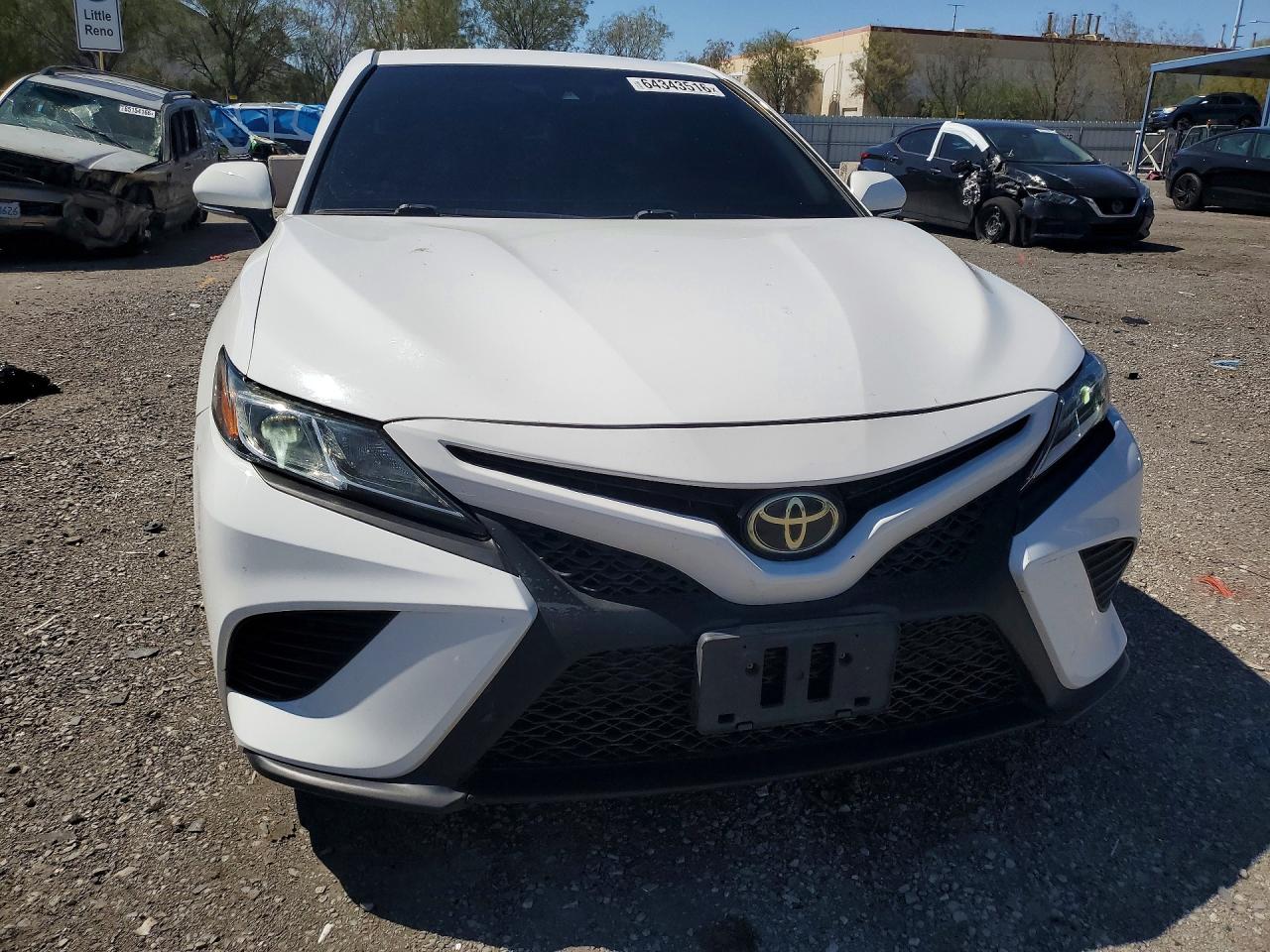 2018 TOYOTA CAMRY SE — снимка 5