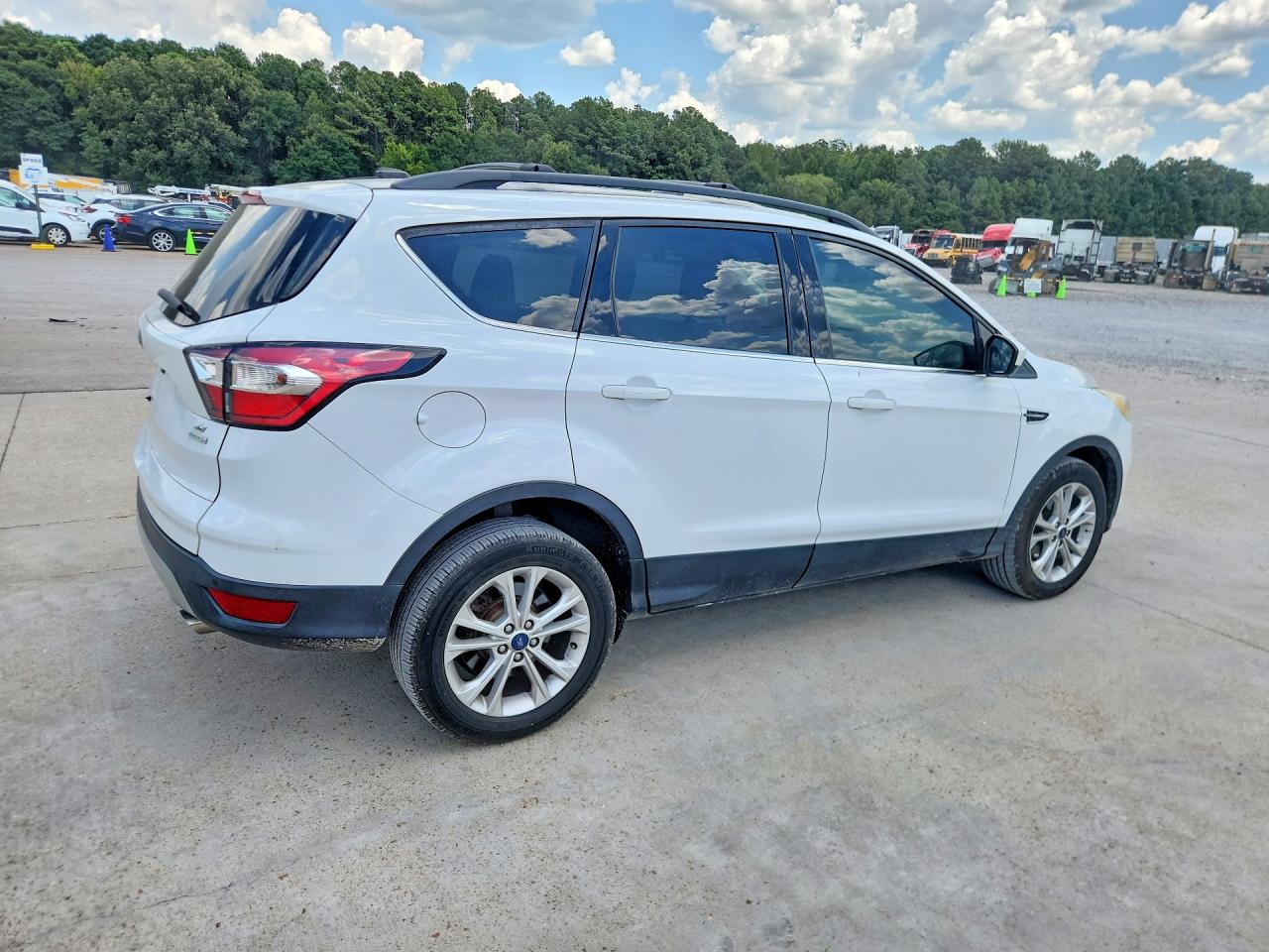 2017 FORD ESCAPE SE — снимка 3