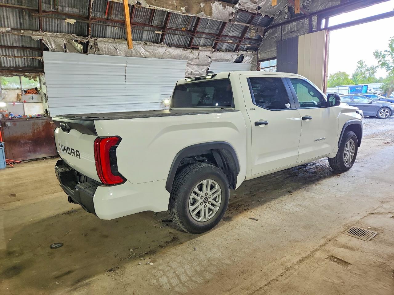 2024 TOYOTA TUNDRA SR5 — снимка 3