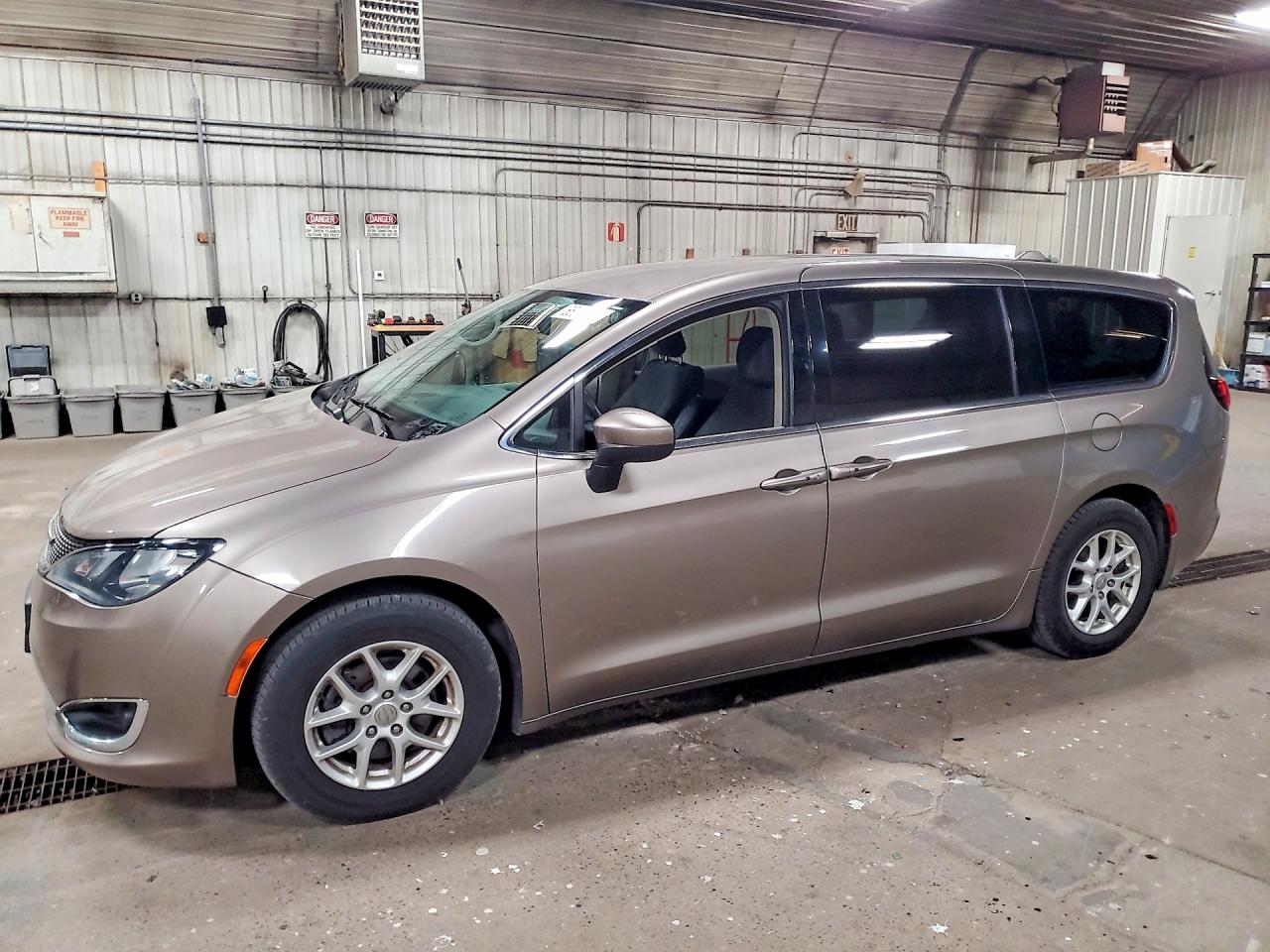 2017 CHRYSLER PACIFICA TOURING