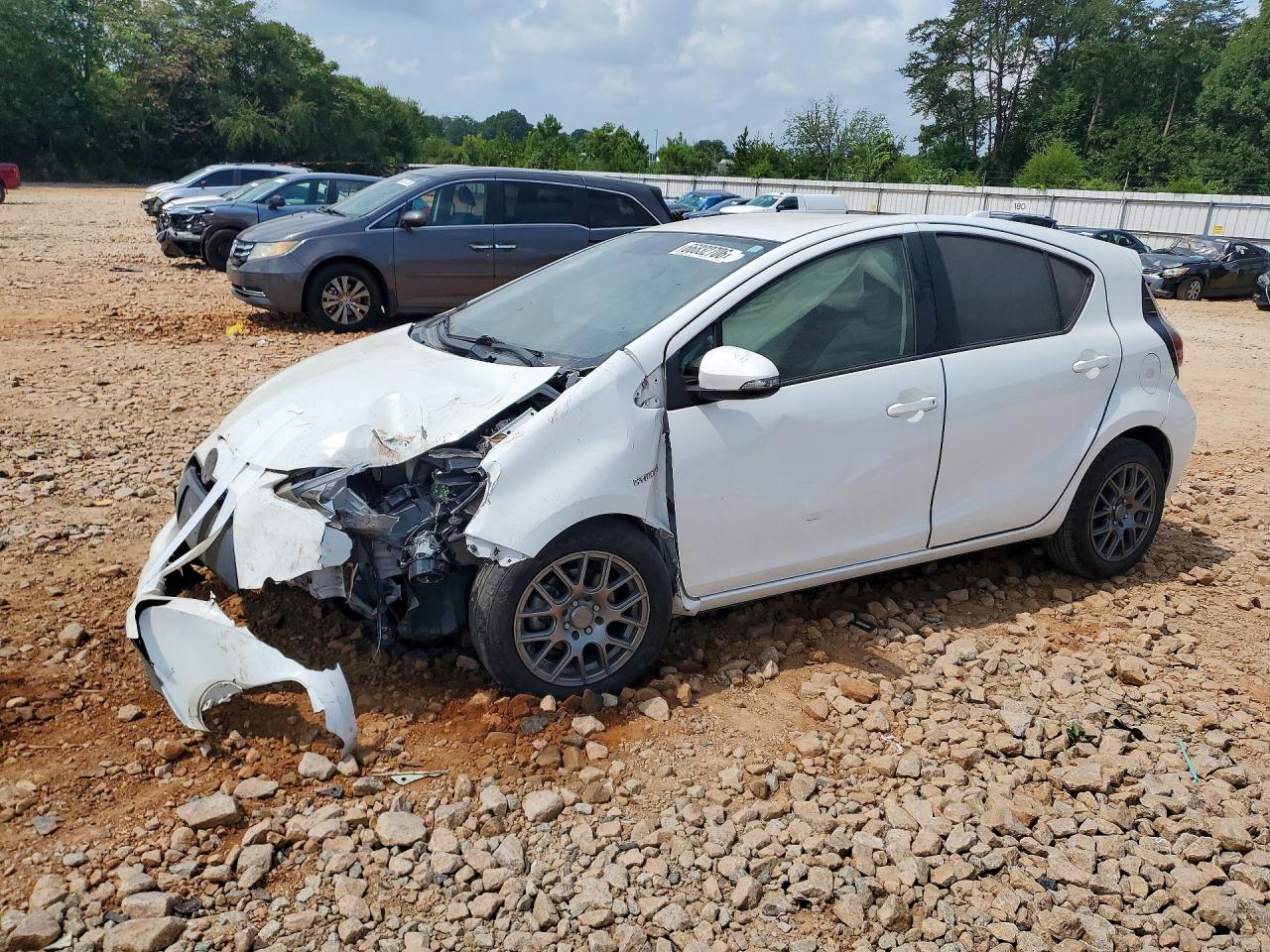 2016 TOYOTA PRIUS C ONE