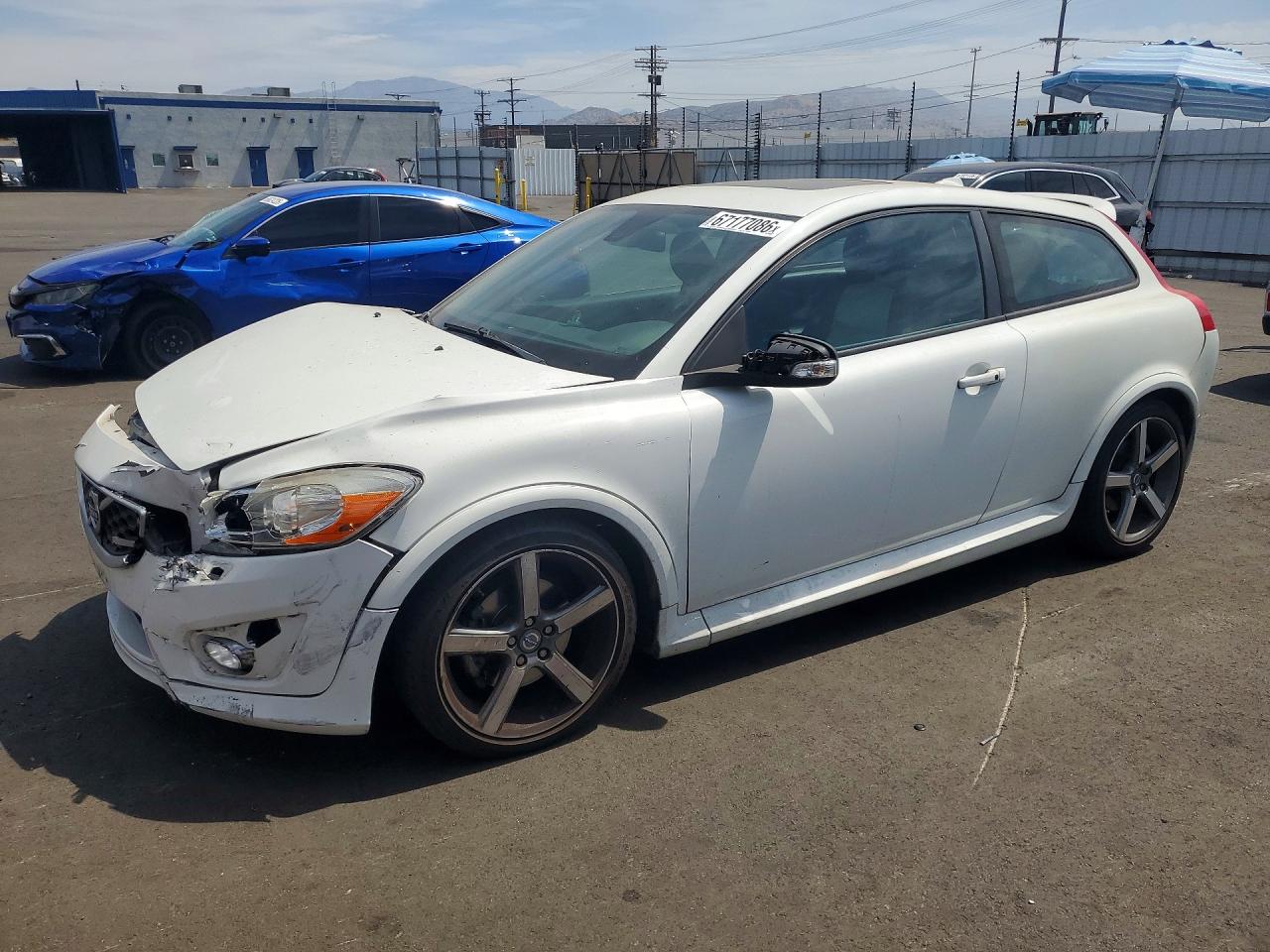 2013 VOLVO C30 T5
