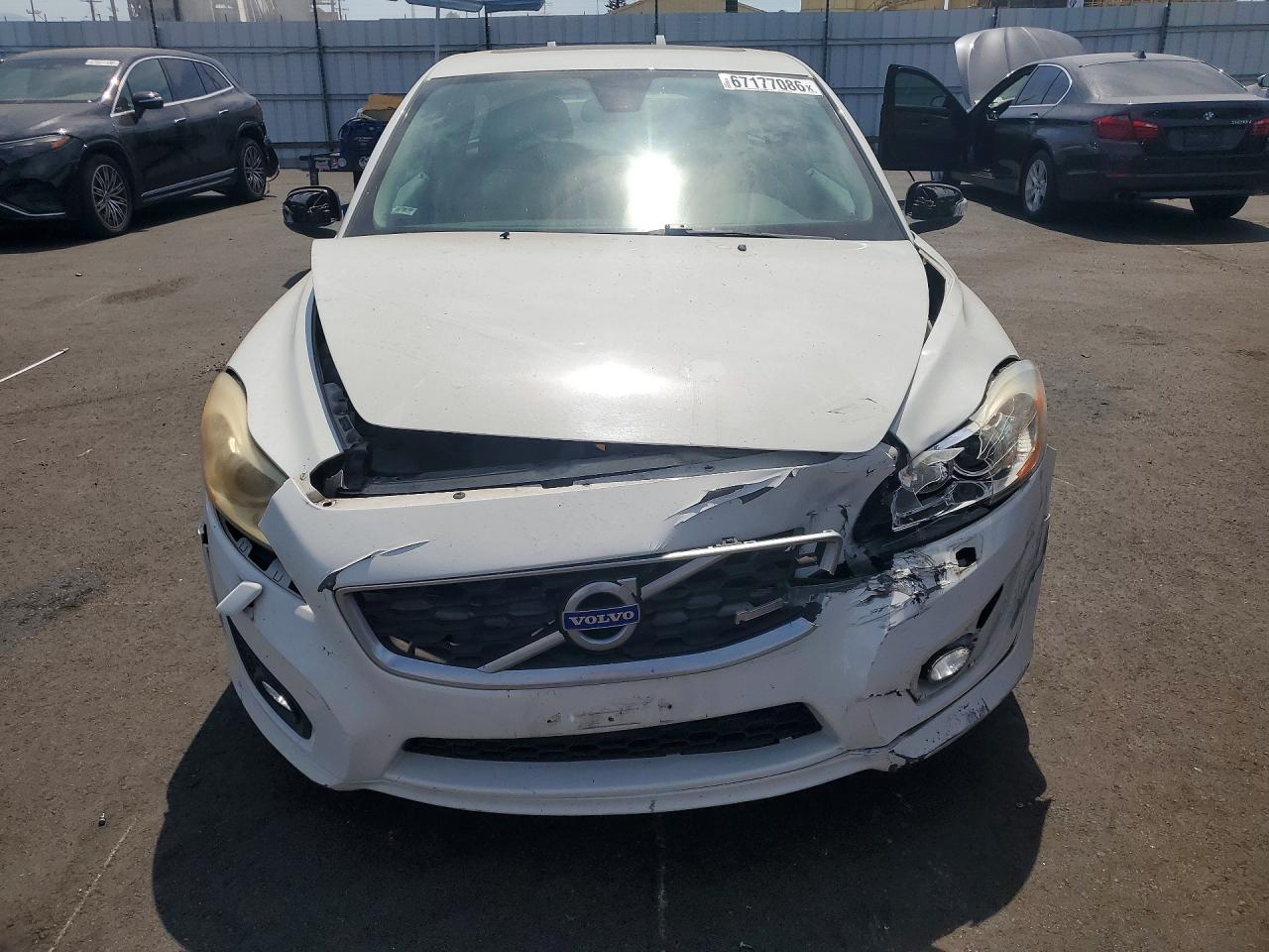 2013 VOLVO C30 T5 — снимка 5