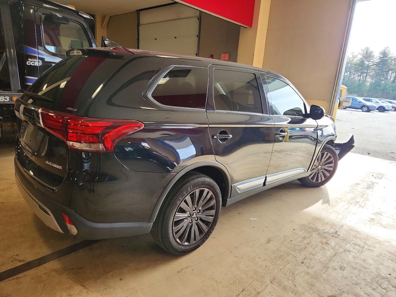2019 MITSUBISHI OUTLANDER SE — снимка 3