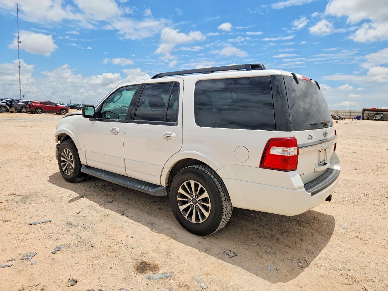 2015 FORD EXPEDITION XLT — снимка 2