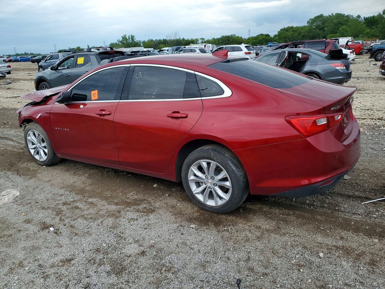 2024 CHEVROLET MALIBU LT — снимка 2