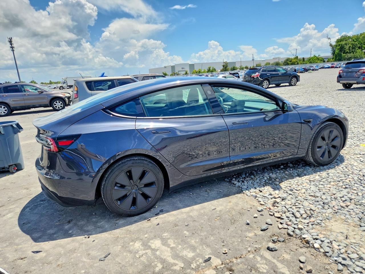 2025 TESLA MODEL 3 — снимка 3