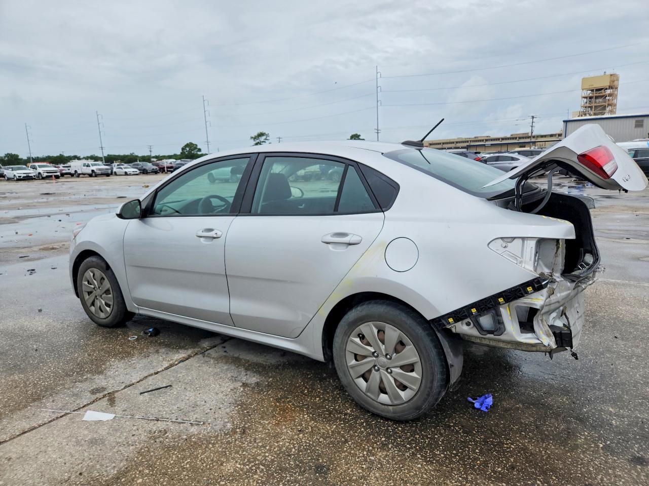 2020 KIA RIO S — снимка 2
