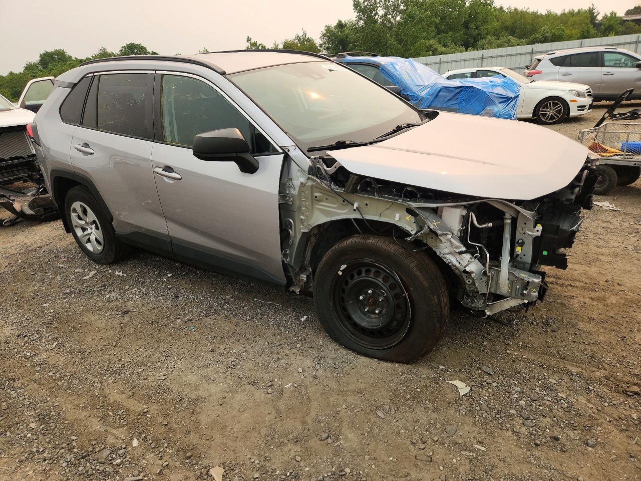 2021 TOYOTA RAV4 LE — снимка 4