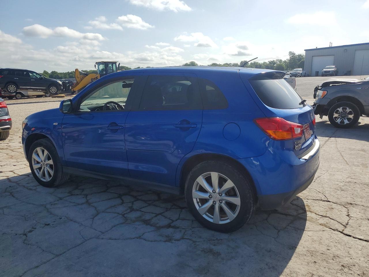 2015 MITSUBISHI OUTLANDER SPORT ES — снимка 2