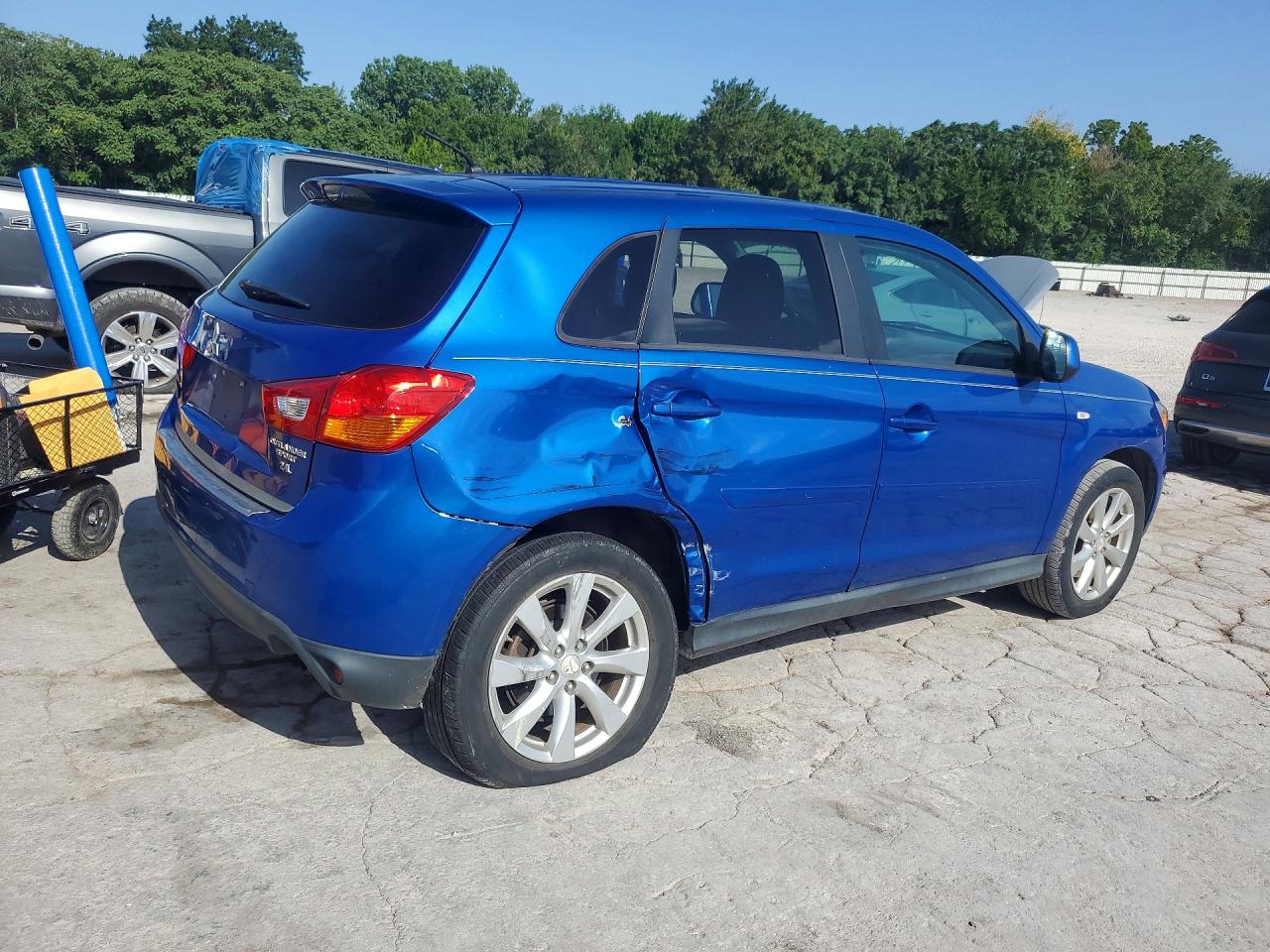 2015 MITSUBISHI OUTLANDER SPORT ES — снимка 3