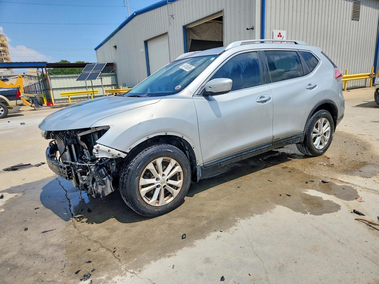 2015 NISSAN ROGUE SV
