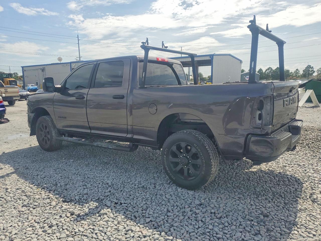 2025 RAM 2500 BIG HORN — снимка 2