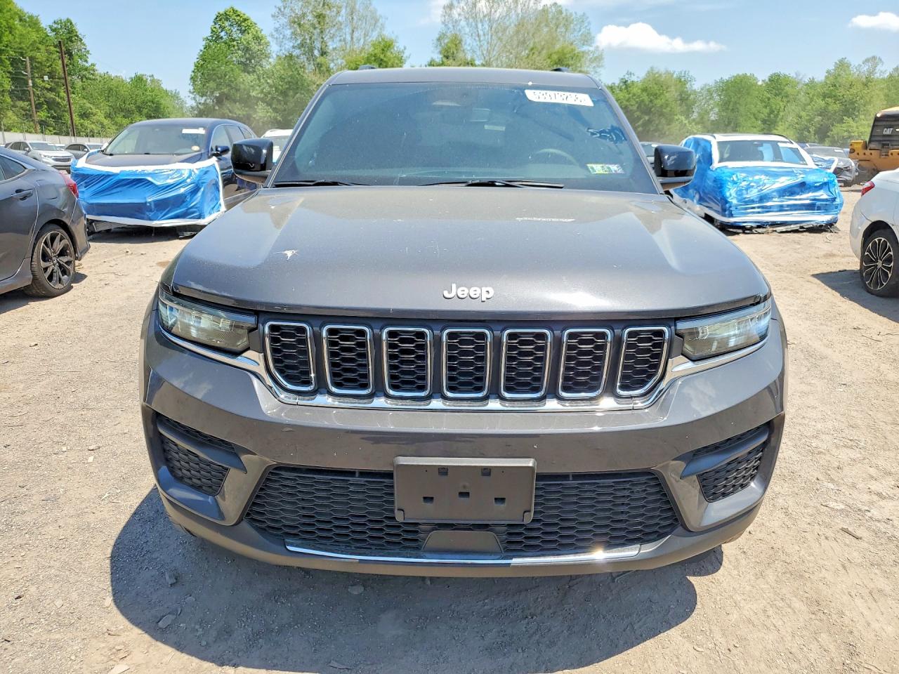 2024 JEEP GRAND CHEROKEE LAREDO/ALTITUDE — снимка 5