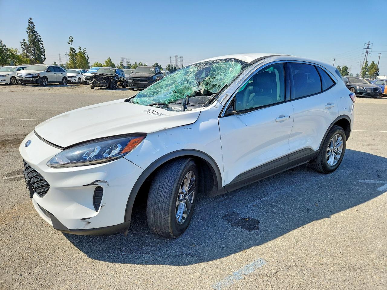 2022 FORD ESCAPE SE
