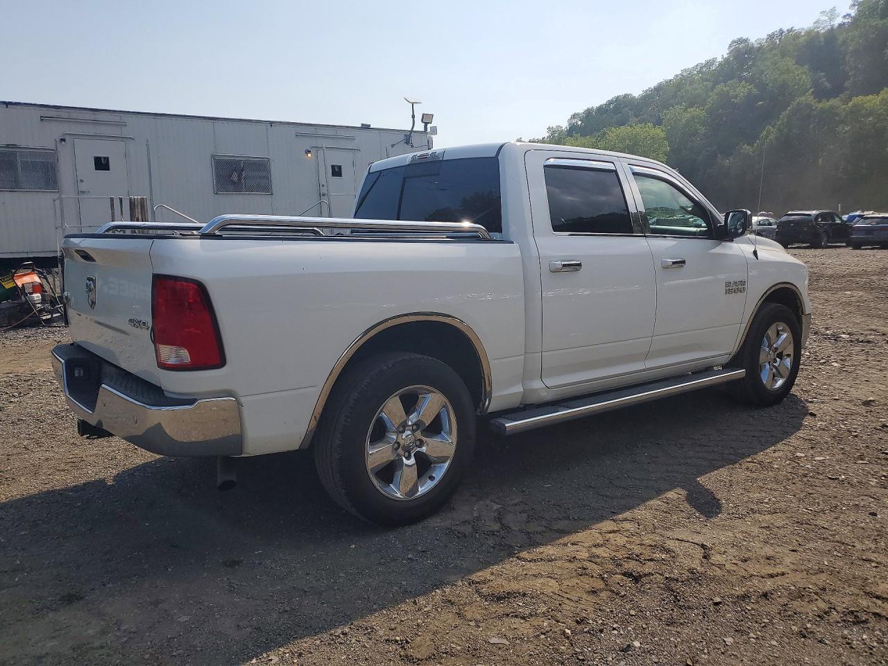 2018 RAM 1500 SLT — снимка 3
