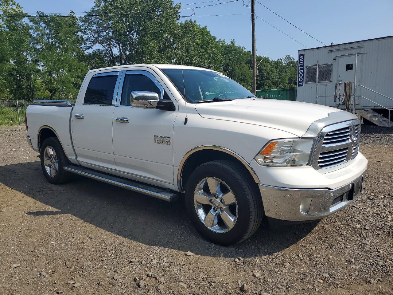 2018 RAM 1500 SLT — снимка 4