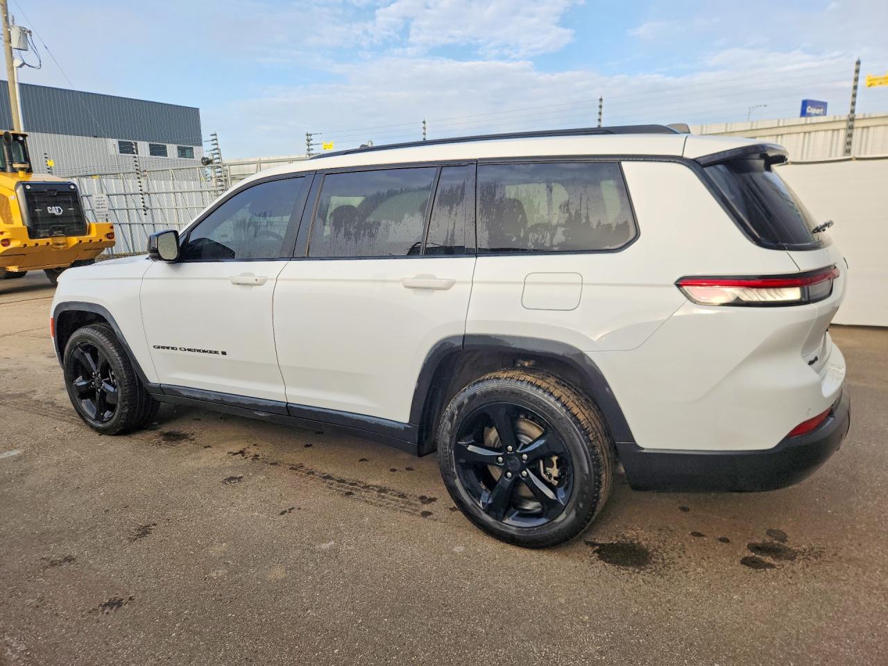 2024 JEEP GRAND CHEROKEE L LIMITED — снимка 2