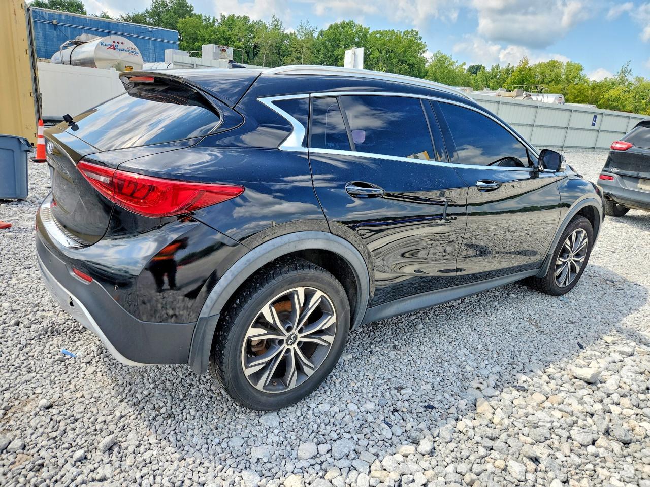 2017 INFINITI QX30 PREMIUM — снимка 3