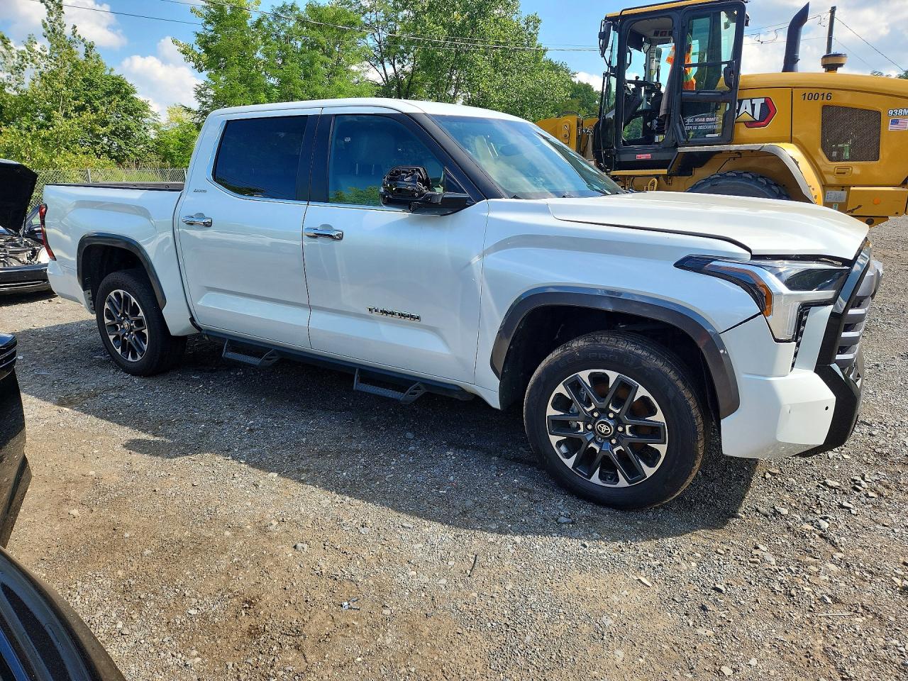 2025 TOYOTA TUNDRA LIMITED — снимка 4